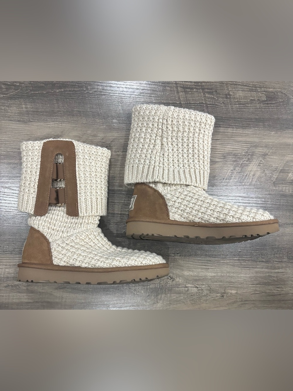 BNIB UGG Classic Solene Tall Convertible Boots - US 5 - Picture 6 of 10